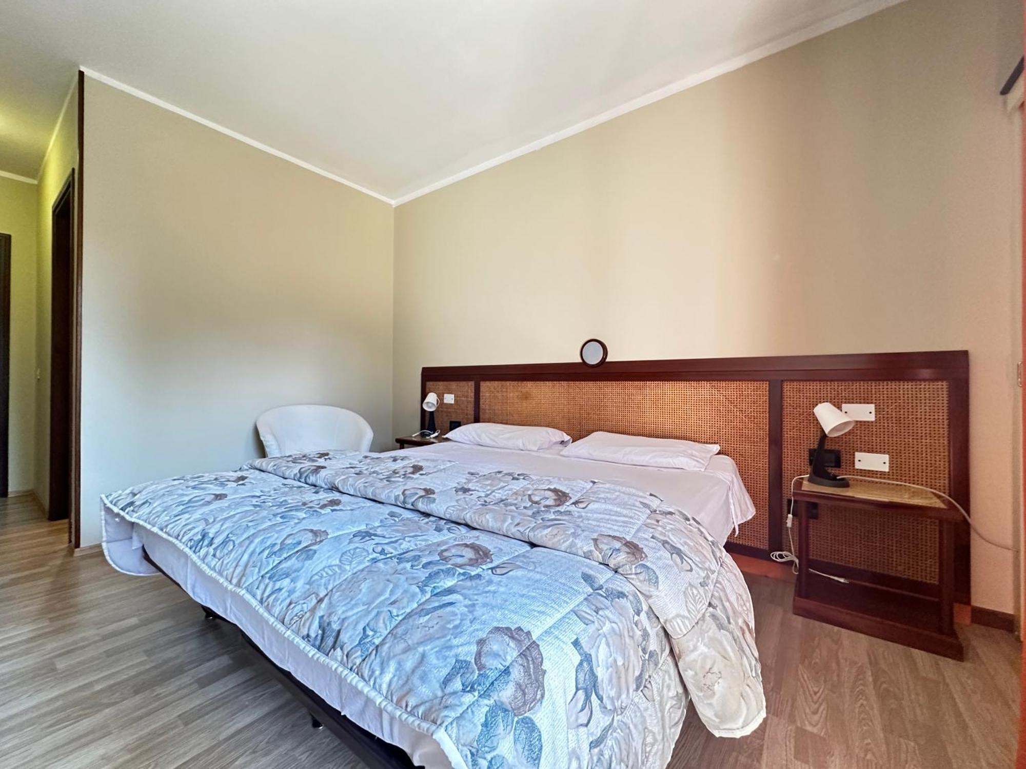 Hotel Battaglia Battaglia Terme Exterior photo